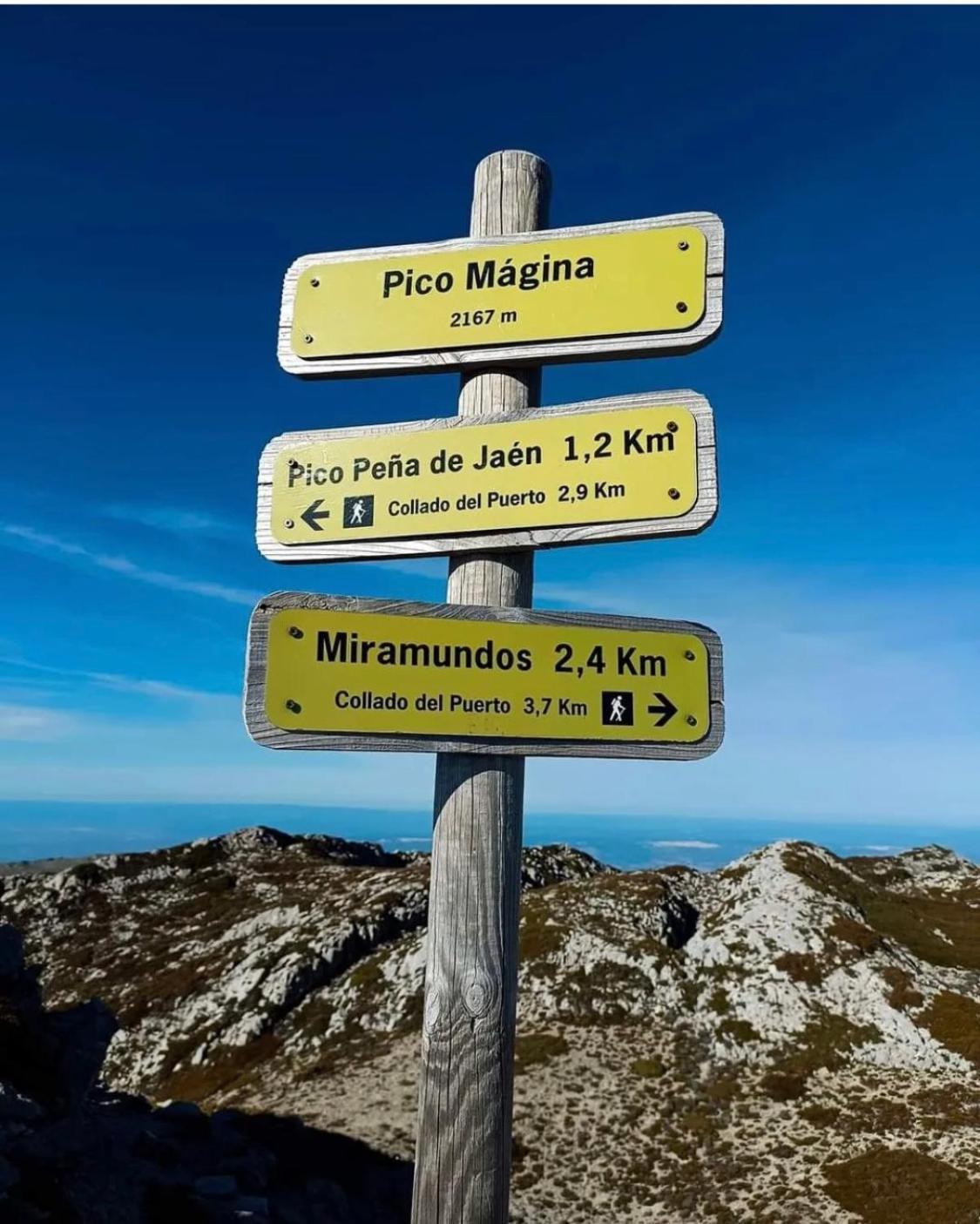 Alojamiento Turistico Loma Alta Cambil Dış mekan fotoğraf